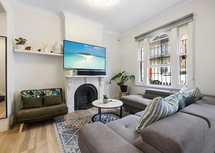 City Oasis Double Houses 6Br5Ba Icc By Palm&Vine