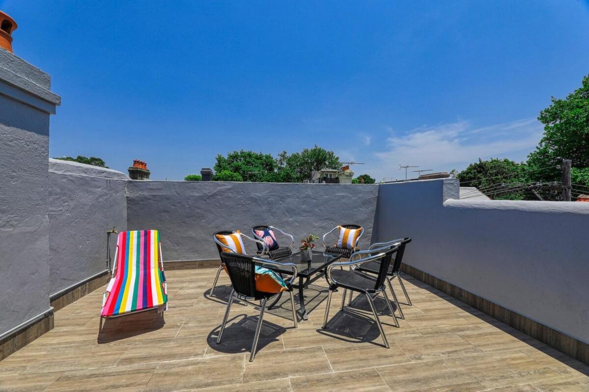 Oasis Double 6br5ba Icc By Palm&vine * Sydney