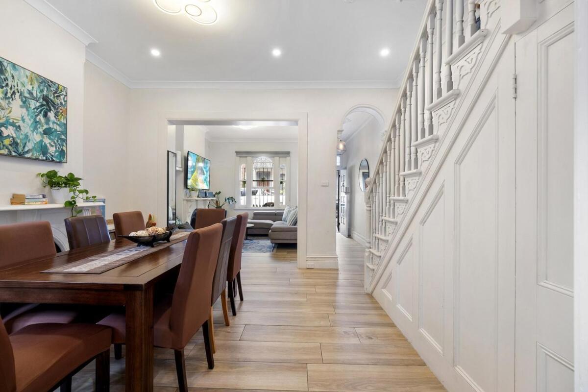 Oasis Double 6br5ba Icc By Palm&vine Holiday home Sydney