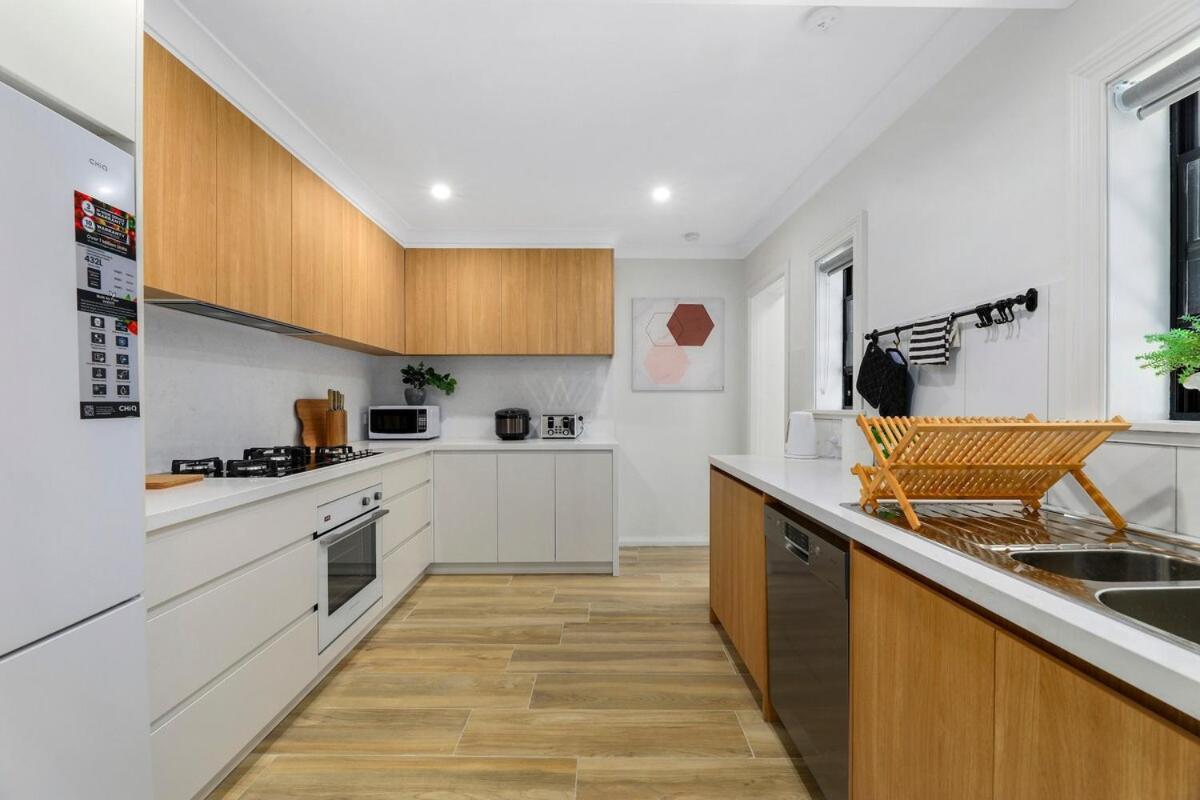 Oasis Double 6br5ba Icc By Palm&vine *